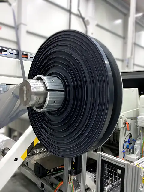 Automatischer Randstreifenaufwickler